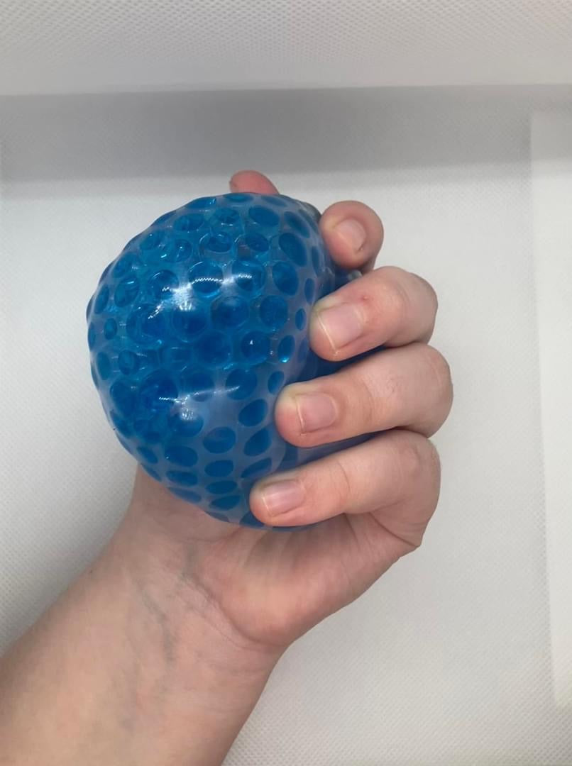 Water beads ball