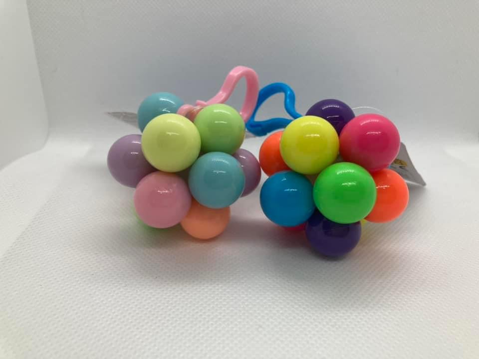 Atomic fidget